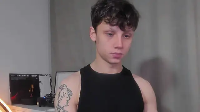 Nicky neal online show from December 12, 12:38 am