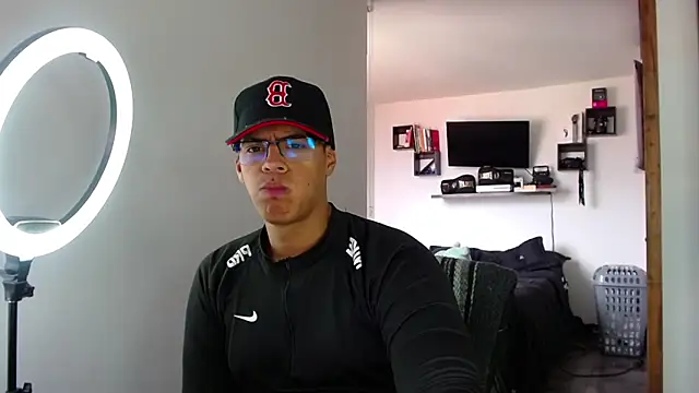  John Boy  online show from April 3, 7:43 pm