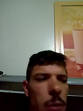 JuninhoPilati online show from April 5, 2:19 am