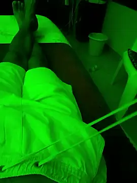 JuninhoPilati online show from April 3, 5:15 am