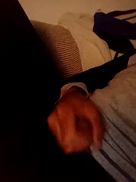 juandi21cm online show from April 19, 9:06 pm