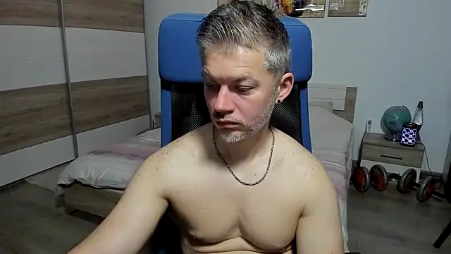 RobbyShawz online show from June 3, 4:58 am