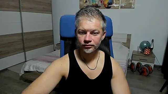 RobbyShawz online show from July 22, 4:04 am