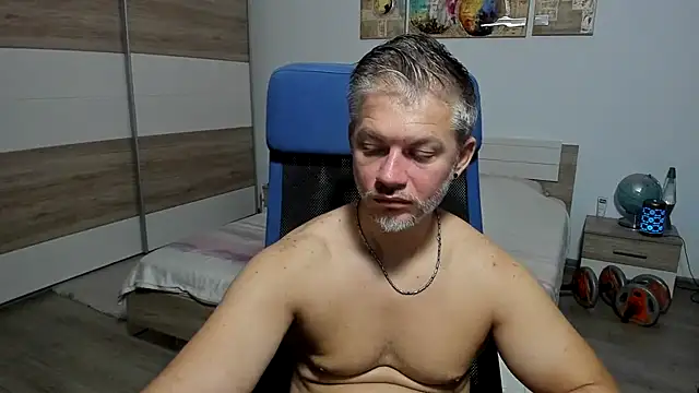 RobbyShawz online show from July 28, 5:15 am