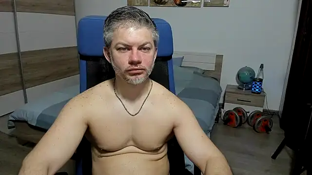 RobbyShawz online show from March 12, 6:10 am