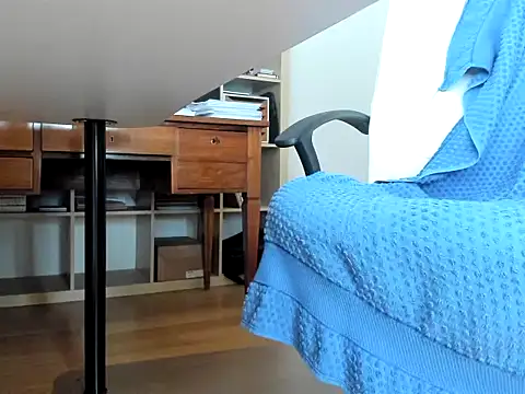 leccaleccafiga online show from November 10, 4:12 pm