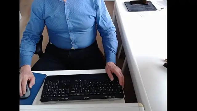 dutchpornking online show from April 18, 6:26 am