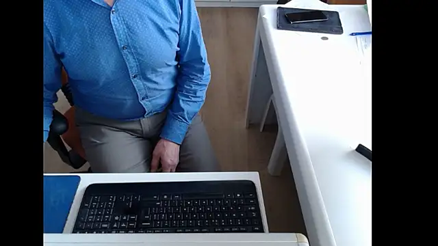 dutchpornking online show from December 20, 10:00 am