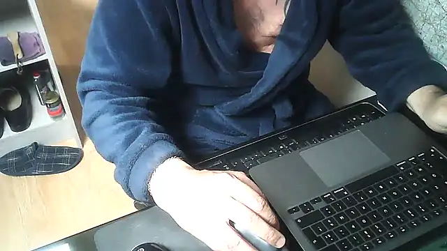 DUDURAxh online show from February 24, 9:10 am