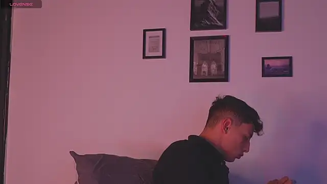 I Gabriel online show from January 9, 4:18 am