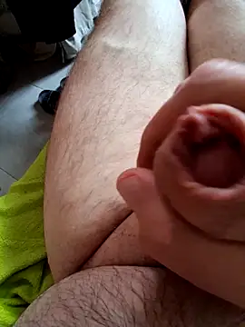 herve-2601 online show from October 10, 1:38 pm