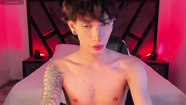 AndyWiilliams online show from March 26, 10:36 pm