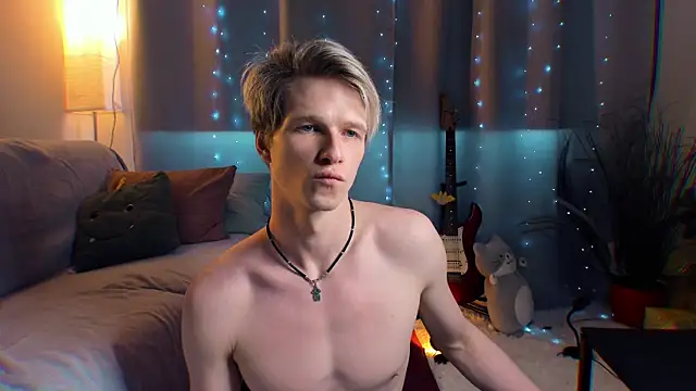 Breston Sweet online show from April 11, 7:45 am