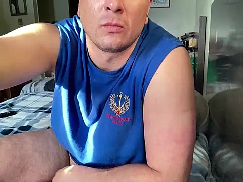 mrwilly7743 online show from December 13, 4:16 pm