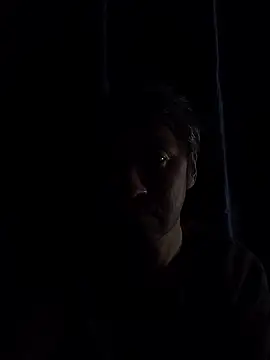 flymetothemoon1986 online show from November 30, 12:29 pm