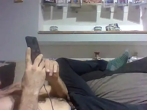 Snapshot of aroj95 chatting on September 18, 9:50 pm aroj95 online show from September 18, 9:50 pm