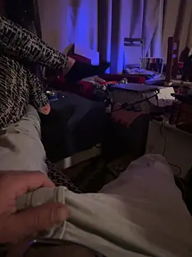 ilievmt84 online show from March 15, 5:52 pm