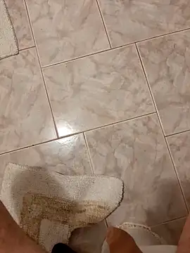 Alex 7422 online show from October 13, 1:39 pm