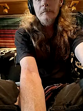 truckerlove69 online show from June 11, 4:16 pm