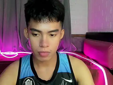 Snapshot of Lightjt04 chatting on October 15, 5:20 pm Lightjt04 online show from October 15, 5:20 pm