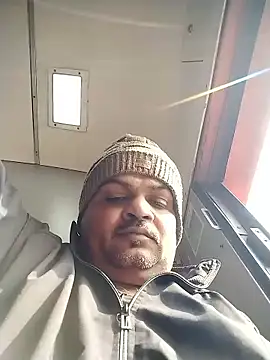 Desi Londa 143 online show from January 10, 5:34 am