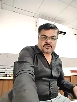 Desi Londa 143 online show from March 2, 4:01 am