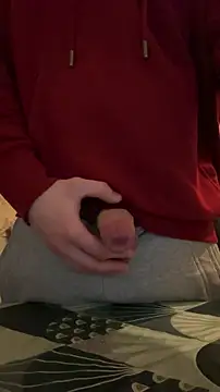 yann2392 online show from December 20, 4:14 pm