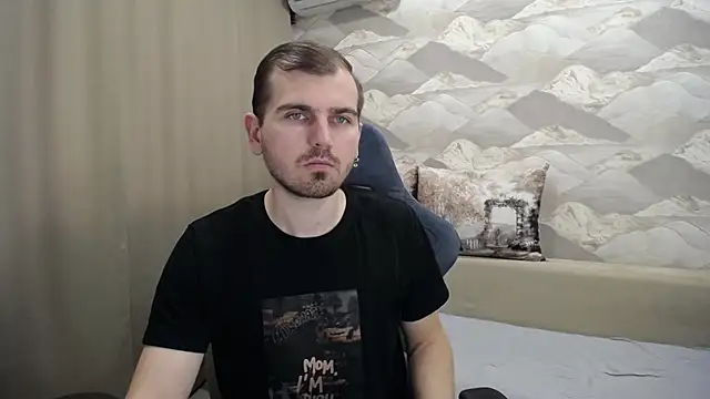 SerzhKorol1 online show from November 18, 4:49 am