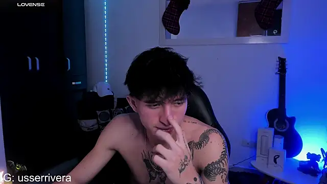 Thomass clark online show from January 9, 2:01 am