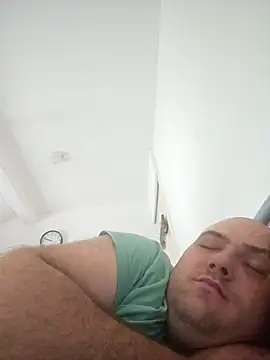 mario890605 online show from September 14, 8:49 am