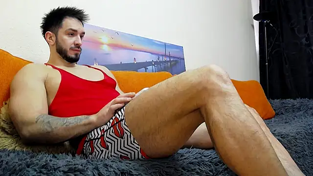 MichaelWills online show from February 14, 11:10 am