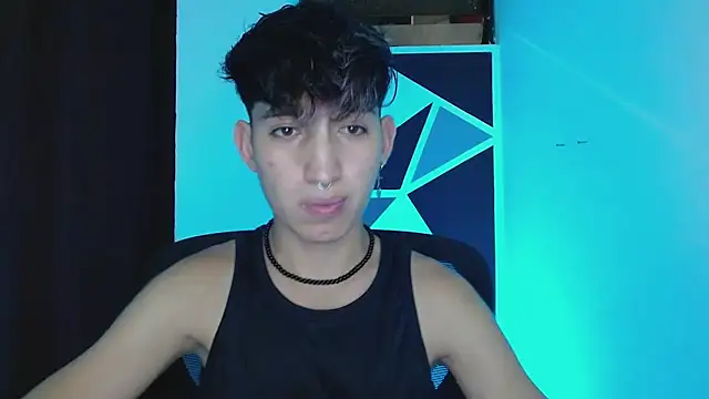 littlextreme online show from March 9, 1:25 am