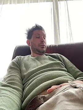 Taxidriver1988 online show from April 27, 10:01 am