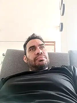 javiermarval83 online show from February 2, 4:54 pm