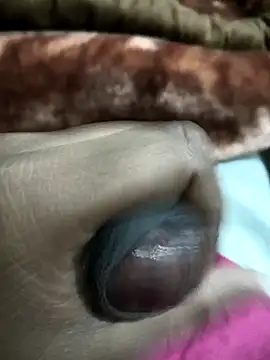 Vihaan3213 online show from February 5, 8:43 am