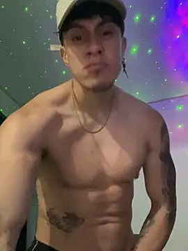 strongboy  online show from December 5, 3:46 am