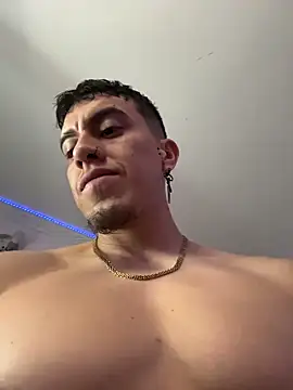 strongboy  online show from March 12, 7:21 pm