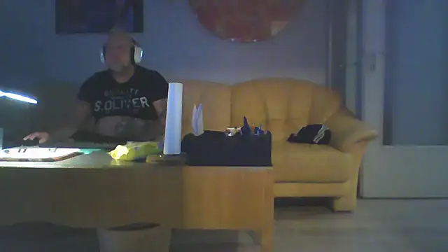 Snapshot of Hotwerner666 chatting on September 19, 11:54 am Hotwerner666 online show from September 19, 11:54 am