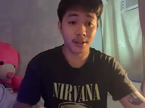 kevinthehottest online show from March 12, 8:38 pm
