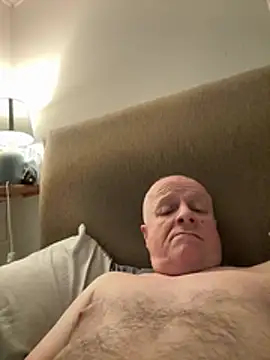 locallad88 online show from April 20, 8:55 pm