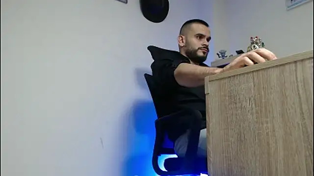 cowboyht online show from February 20, 3:58 am