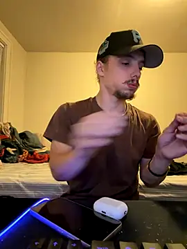 trippyski online show from November 4, 5:41 am