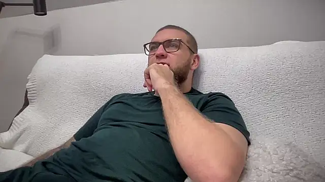 Bear bear  online show from December 7, 1:07 pm