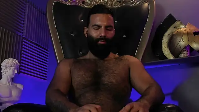 Snapshot of BeardAndrew chatting on October 20, 2:10 pm BeardAndrew online show from October 20, 2:10 pm