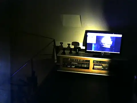 rodrigotof2000 online show from December 15, 7:05 am