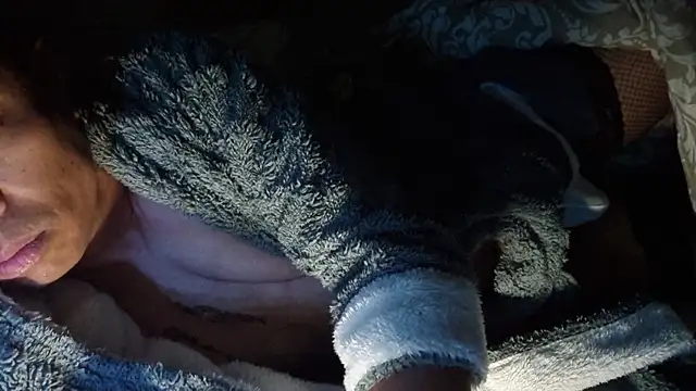 AmGuy23 online show from October 25, 5:03 pm