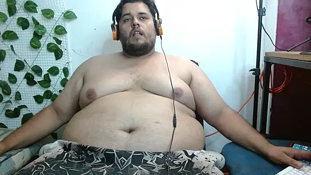 Snapshot of altairstudiosvip_ chatting on February 7, 4:24 pm altairstudiosvip  online show from February 7, 4:24 pm