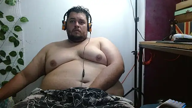 Snapshot of altairstudiosvip_ chatting on February 1, 1:09 pm altairstudiosvip  online show from February 1, 1:09 pm