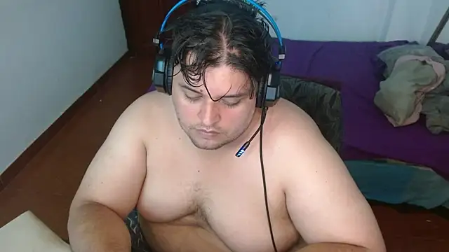 Snapshot of altairstudiosvip_ chatting on December 4, 12:03 pm altairstudiosvip  online show from December 4, 12:03 pm