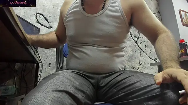 Maxi TheBigDaddy online show from September 12, 8:42 pm